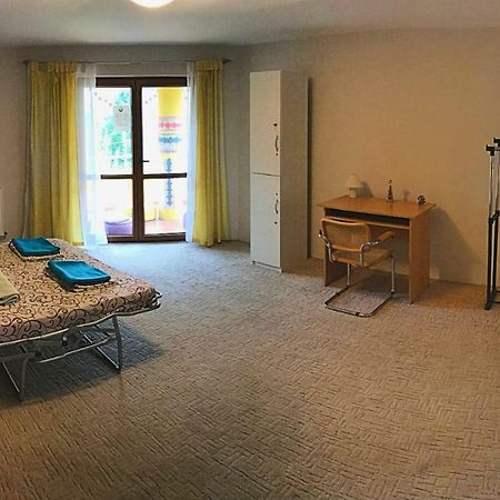 Exit Routine Hostel ทิมิชัวรา ภายนอก รูปภาพ