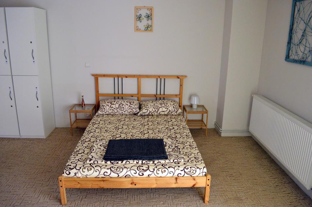 Exit Routine Hostel ทิมิชัวรา ภายนอก รูปภาพ