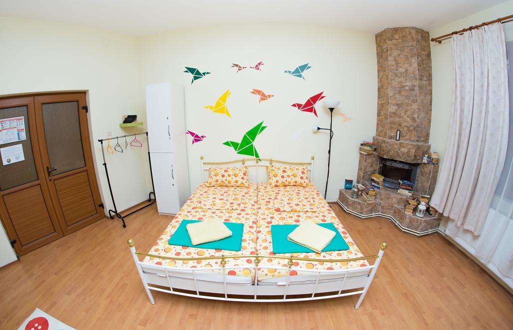 Exit Routine Hostel ทิมิชัวรา ภายนอก รูปภาพ
