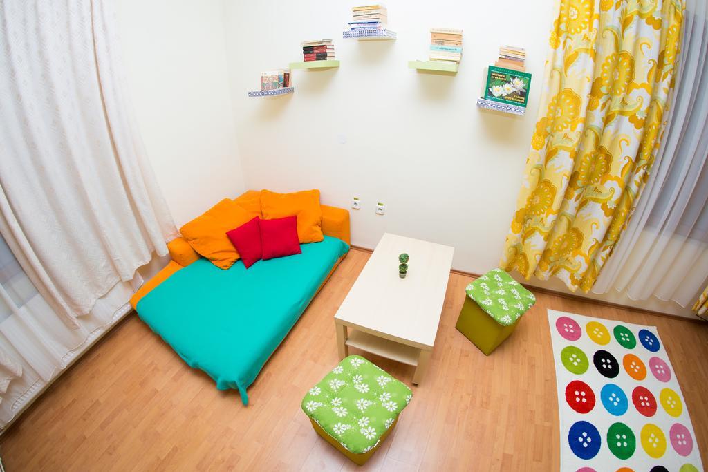 Exit Routine Hostel ทิมิชัวรา ภายนอก รูปภาพ