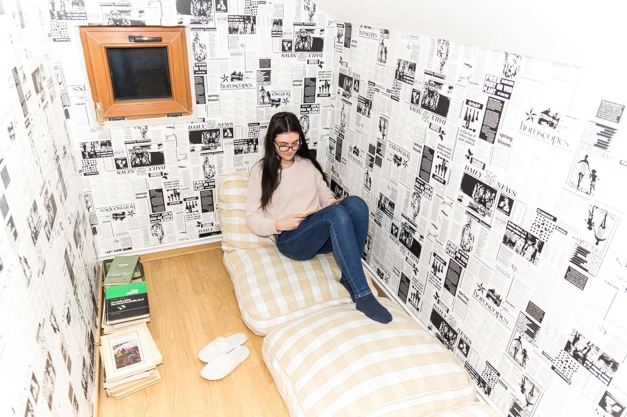 Exit Routine Hostel ทิมิชัวรา ภายนอก รูปภาพ